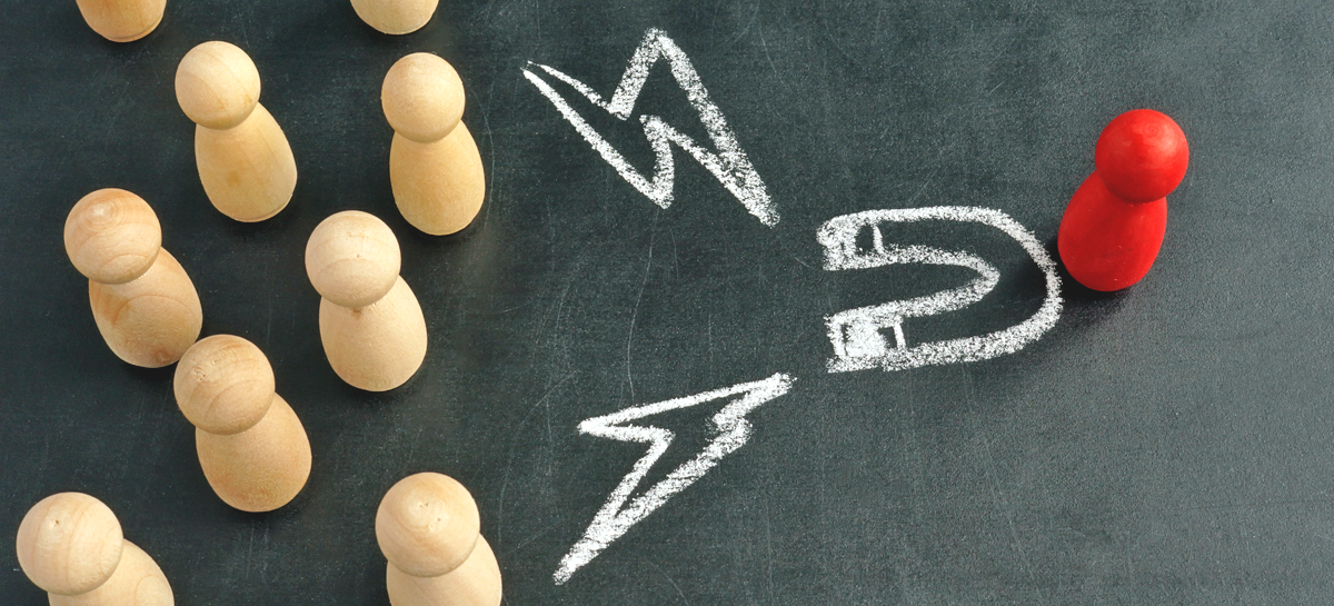 HR Newsletter: 4 Attraction and Retention Trends to Monitor